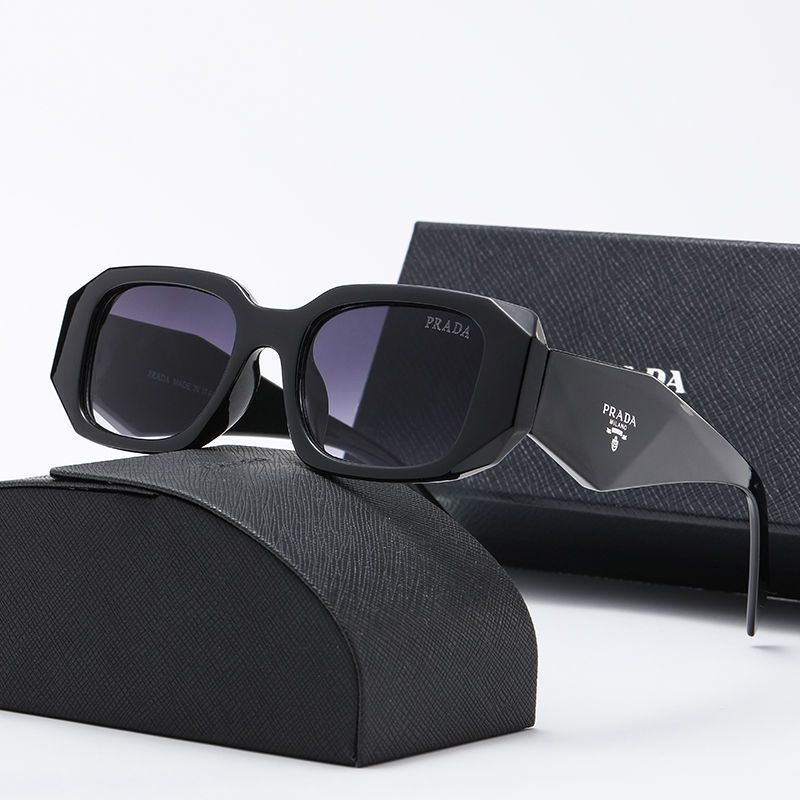 Prada (7 variants)
