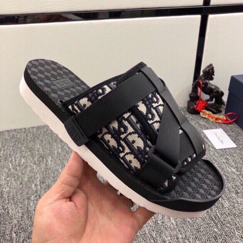 Dior (3 variants)