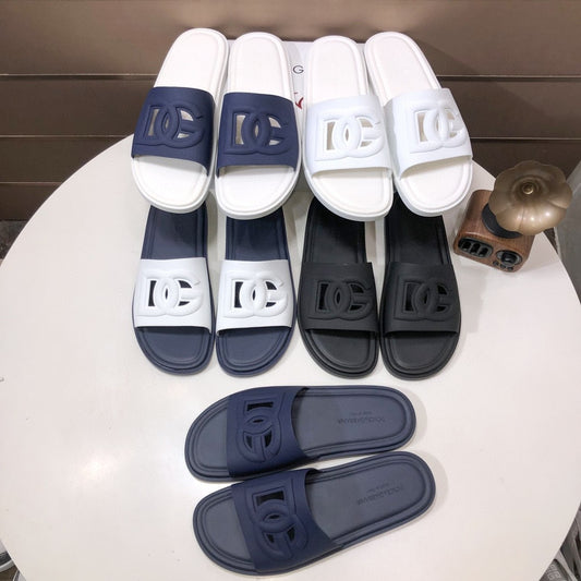 Dolce & Gabbana (5 variants)